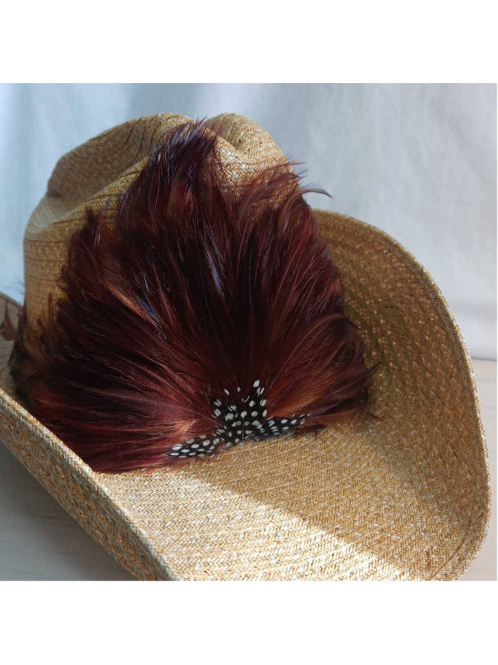 VTG Straw Cowboy Hat Small Pheasant Feathers - Picture 2 of 8